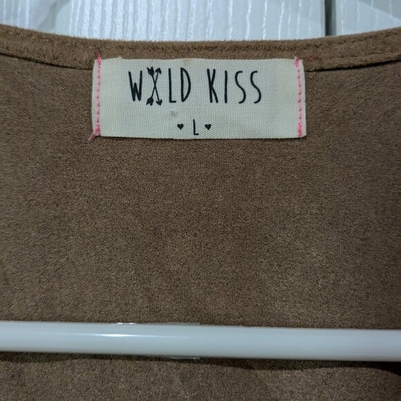 Wild Kiss Women's Fringe Vest, Size Large, Tan - Picture 8 of 12